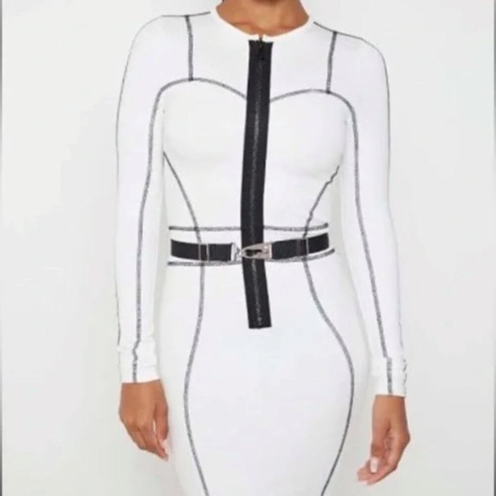 Brand New Maniere De Voir  Black/ White, Belt, Bodycon Zip Dress, XS